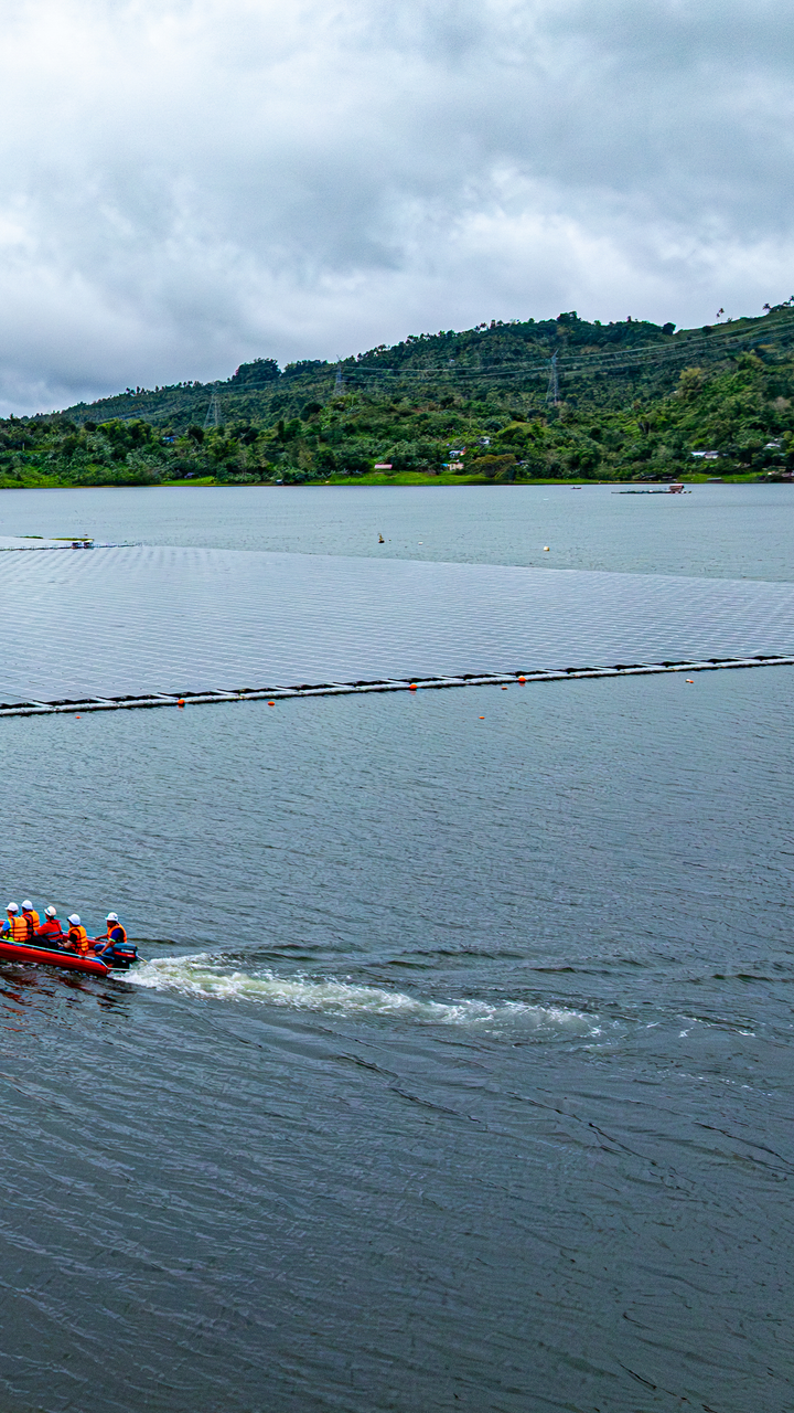 Floating Solar Panel