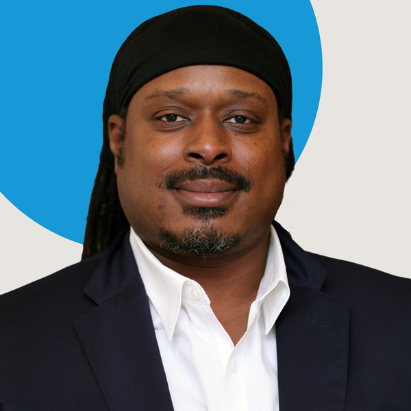 Keon McEwen headshot