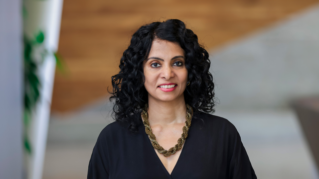 Deepa Poduval Headshot