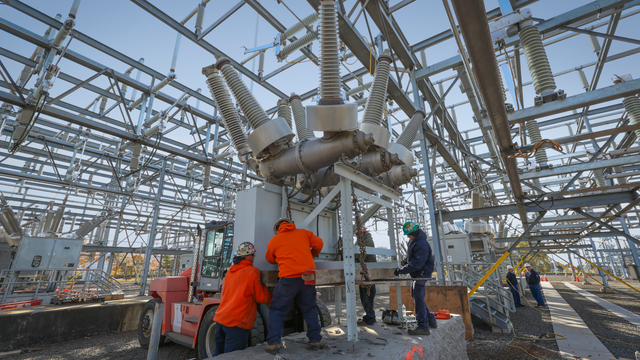 Despite Superstorm Sandy, Black & Veatch Installs a Distribution Substation On Time