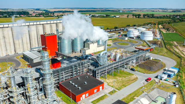 Expansion at Refinery Helps Meet Petroleum Demand and Enhance Environmental Performance