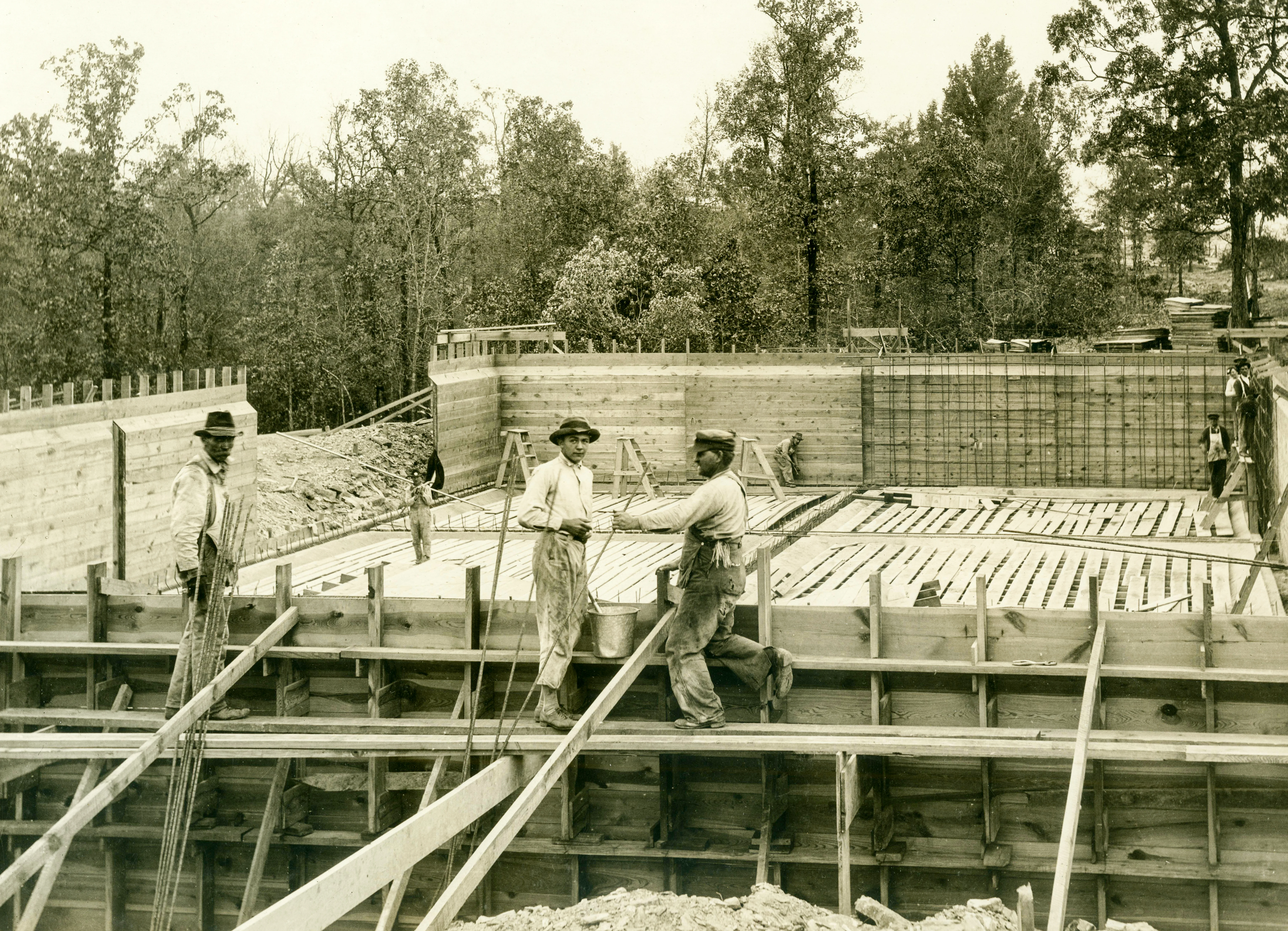 Construction Camp Pike