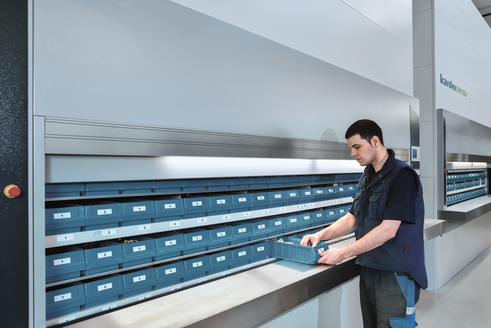 Picking totes from a Vertical Carousel Module