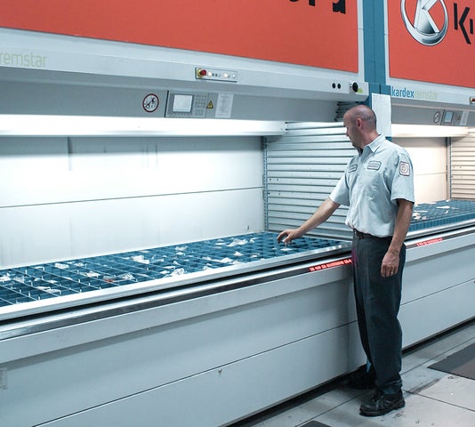 Kardex Remstar Shuttle for Automotive and Transportation Operations