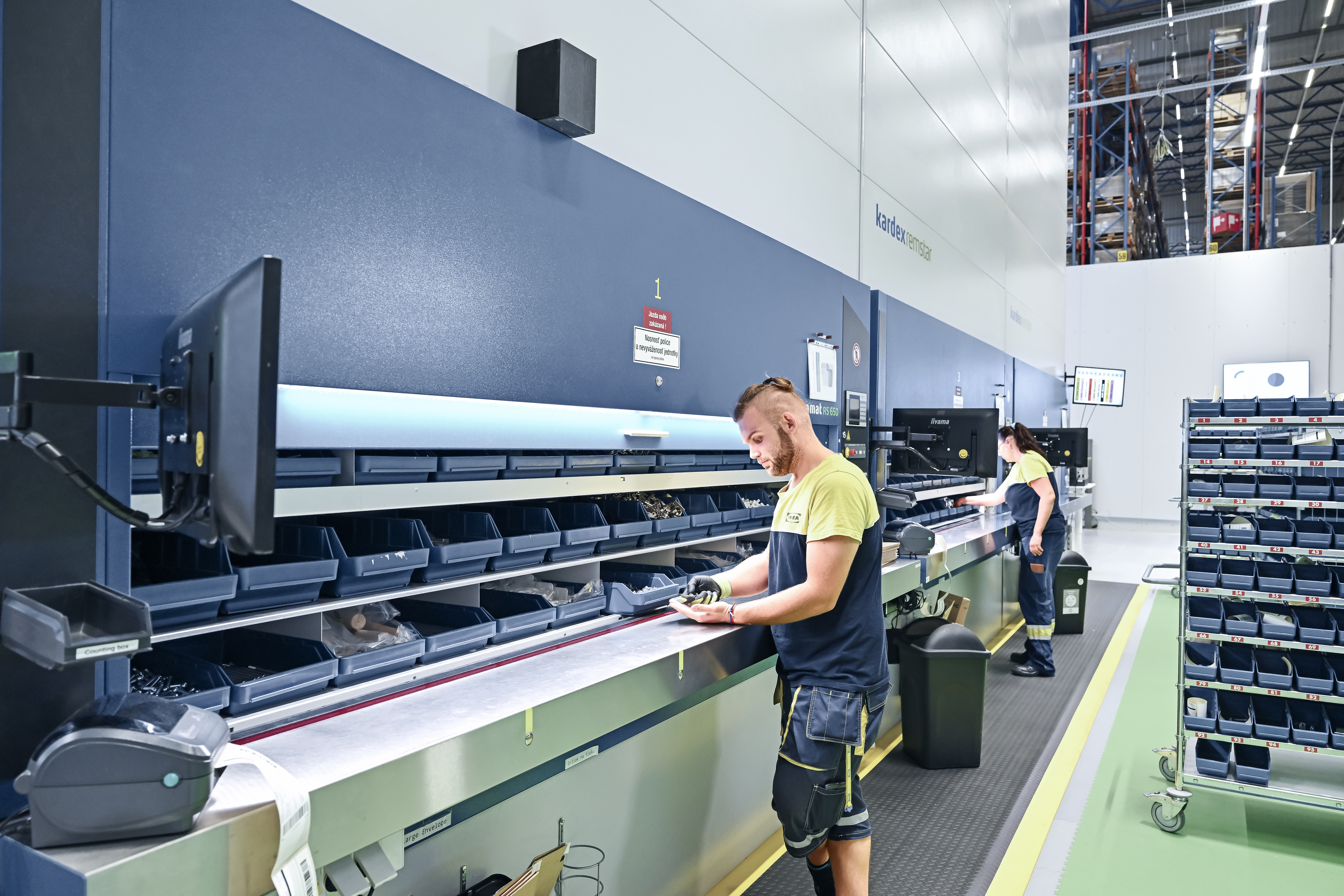 Megmat components storage for oil and gas