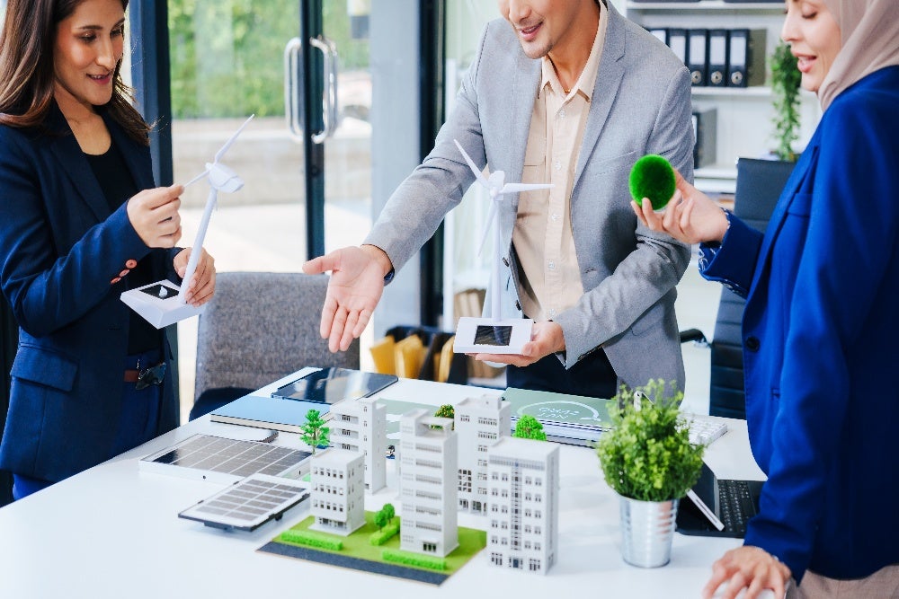 How to Effectively Build and Maintain Relationships Within Fort