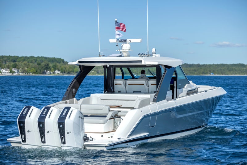 Tiara Yachts 46 LS Aft View