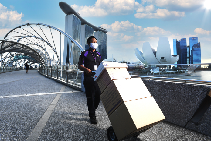 FedEx History in APAC FedEx History in APAC