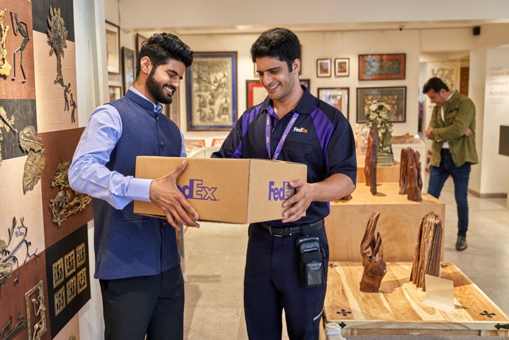 FedEx | Express Delivery, Courier & Shipping Services | Qatar