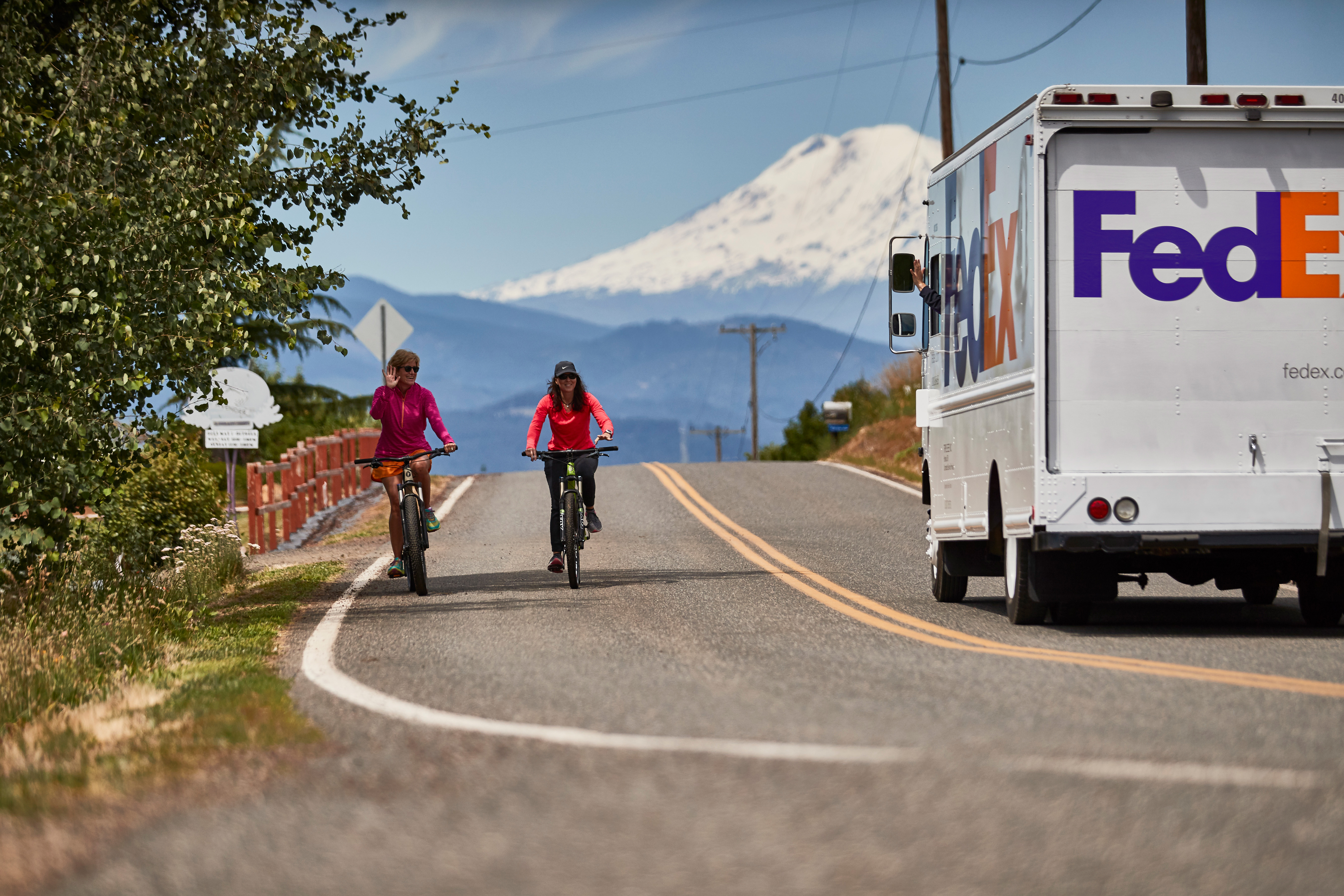 Courier delivering international ground package