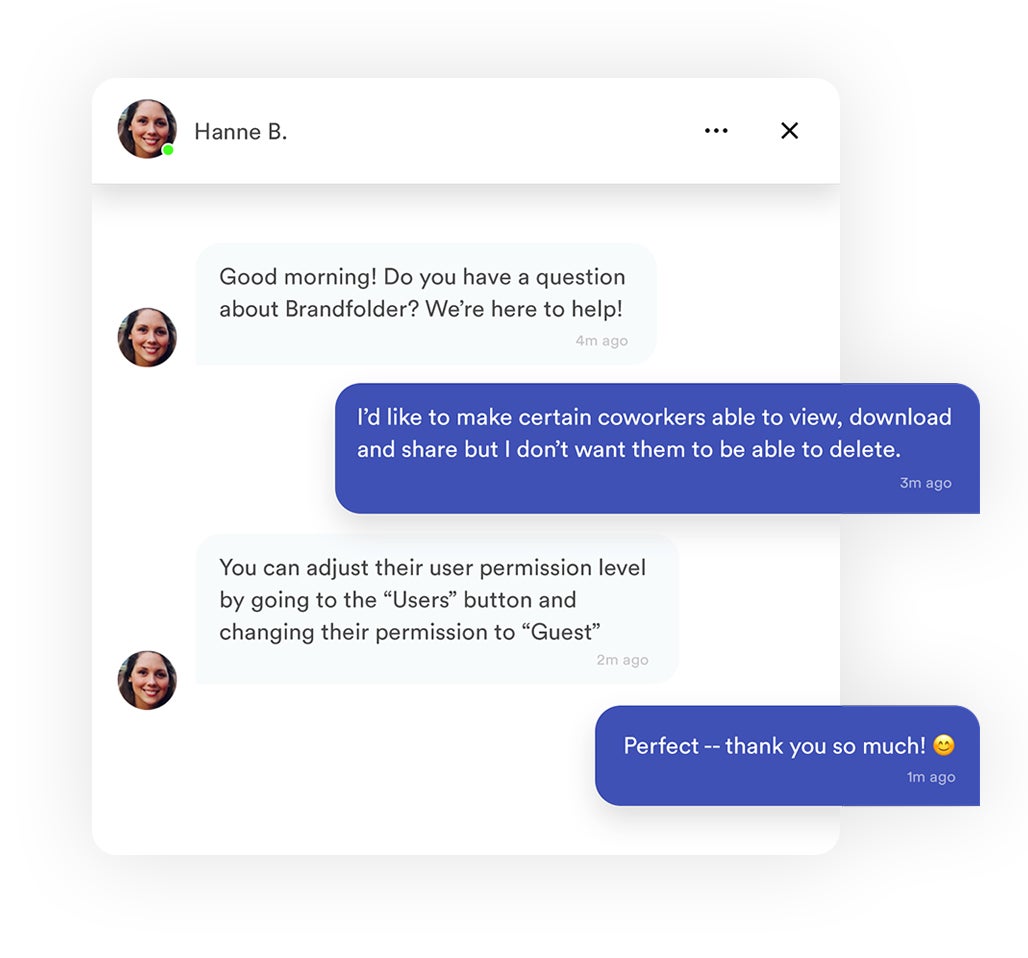 chat conversation with customer experience representative
