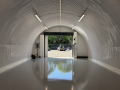 An empty arch with white lining