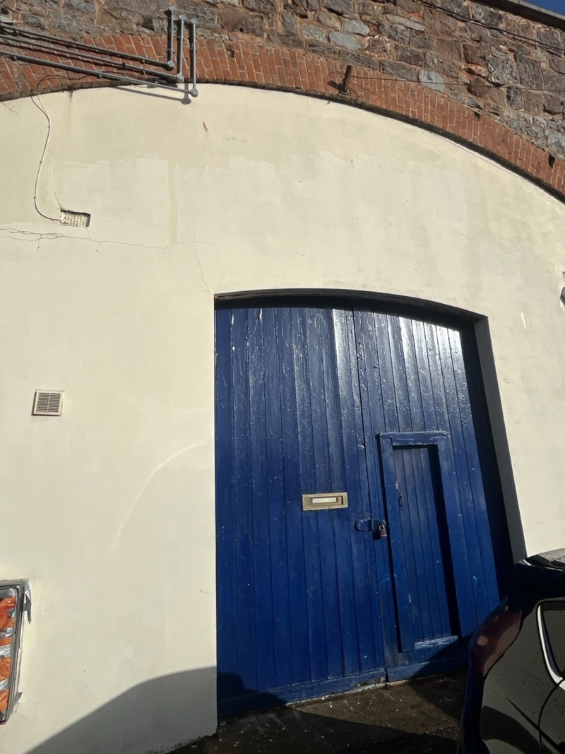 The front of an arch.