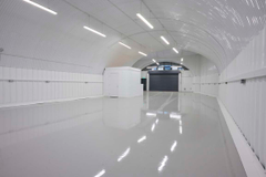 An empty arch with white lining