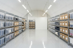 An empty arch with white lining