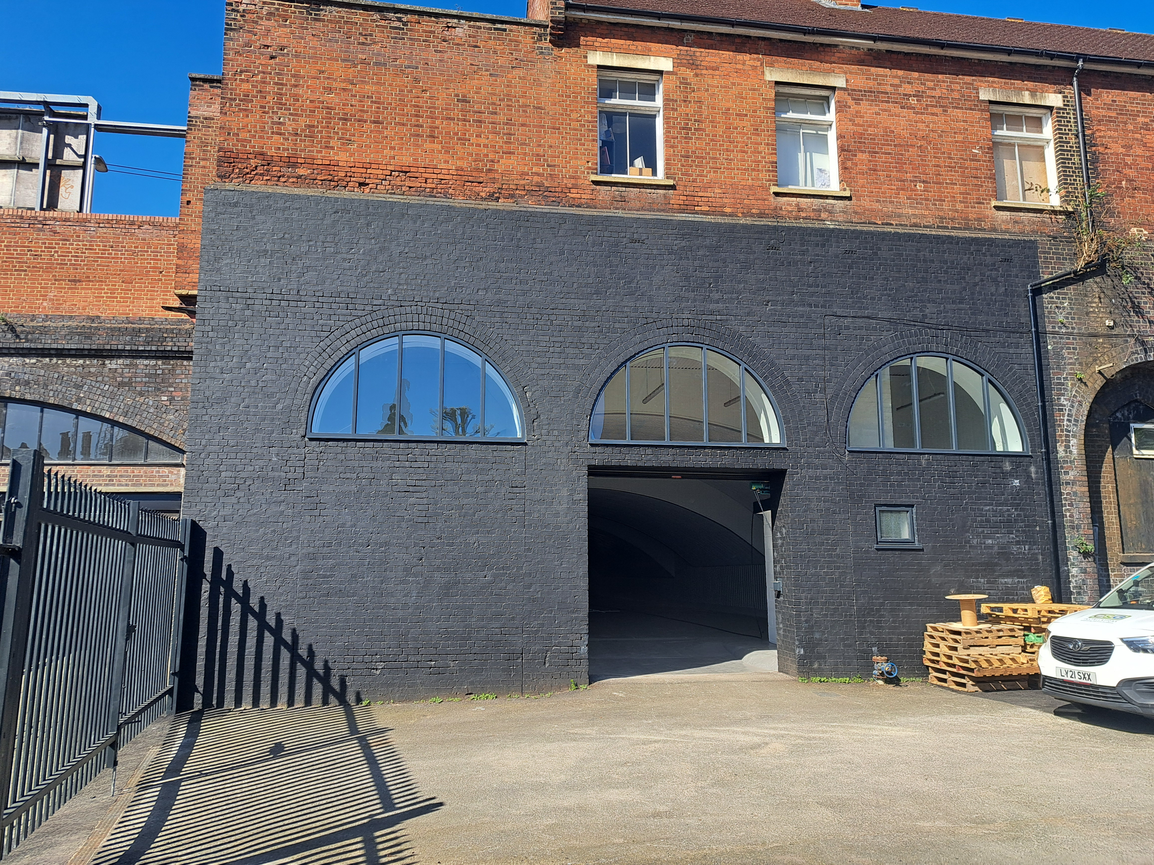 Flexible property space