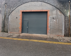 The front of an arch.