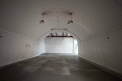 An empty arch with white lining