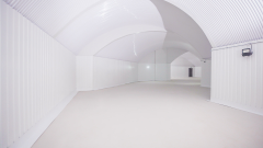 An empty arch with white lining