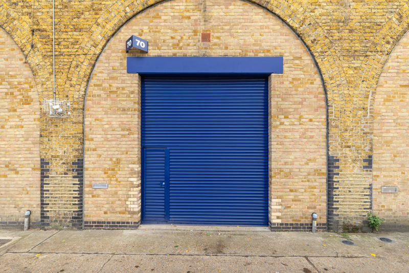 The front of an arch.