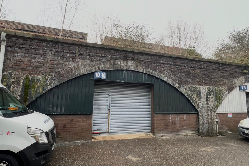 The front of an arch.