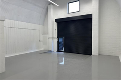 An empty arch with lining