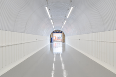 An empty arch with white lining