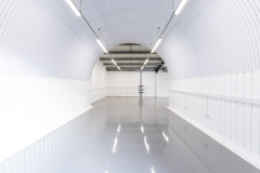 An empty arch with white lining