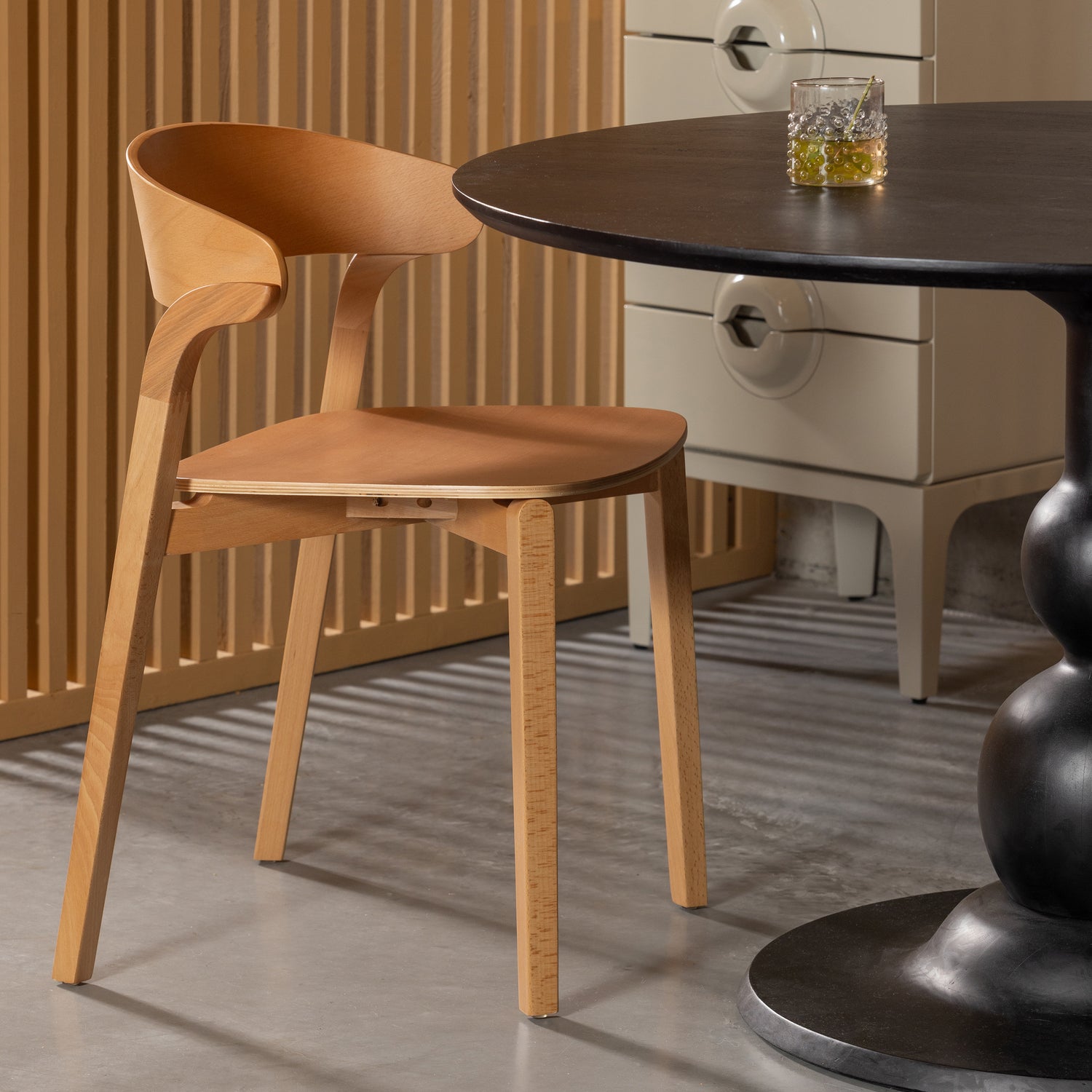 377393-N-01_SF_WE_Cras_eetkamerstoel_naturel_VIERKANT.jpg?auto=webp&format=png&width=1500&height=1500