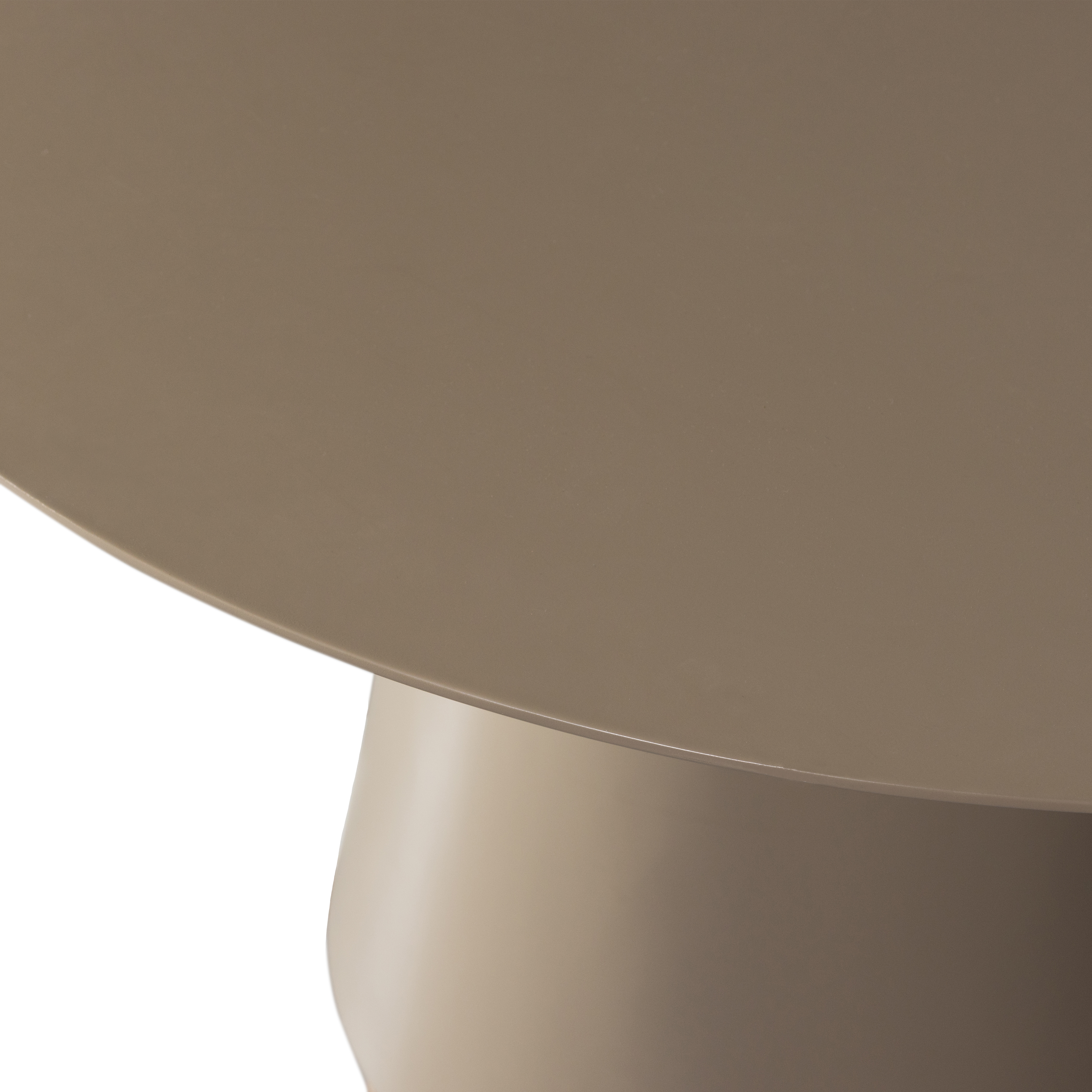 340512-B-01_VS_FA_Jorre_eettafel_MDF_military_brown_O120cm_detail.png?auto=webp&format=png&width=1500&height=1500