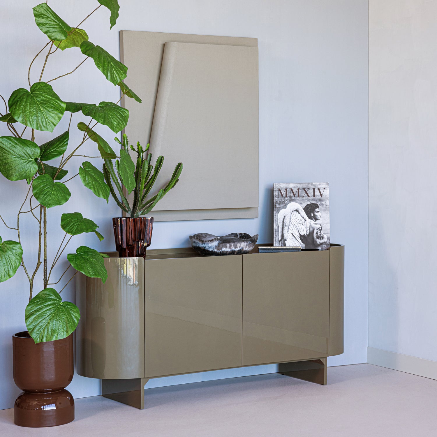 377771-G__377944-G_01_SF_Liora_tv_meubel_hout_hoogglans_groen_Numa_wanddeco_vierkant.jpg?auto=webp&format=png&width=1500&height=1500