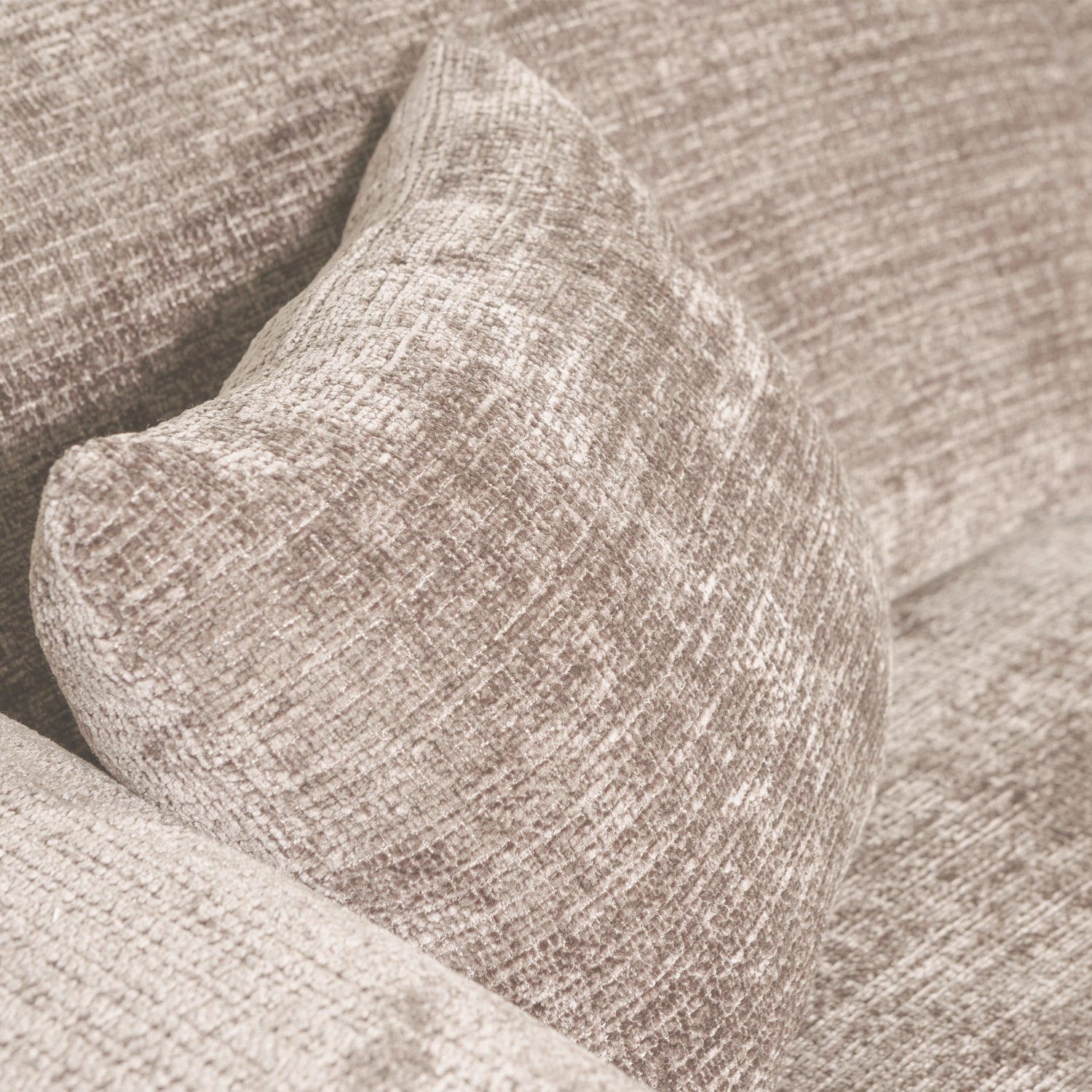 375073-N-01_VS_WE_Cloud_chaise_longue_rechts_geweven_chenille_naturel_detail.png?auto=webp&format=png&width=1500&height=1500