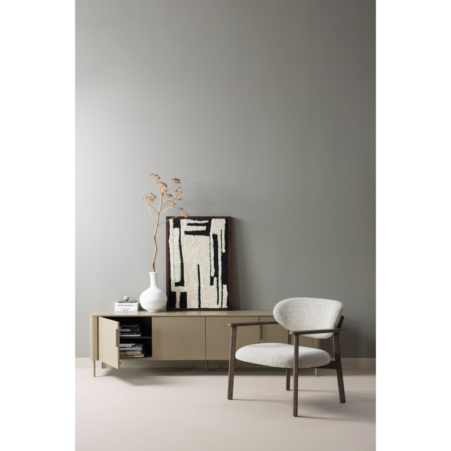 377594-MD-377577-Z-377626-D-01_SF_WP_Gunnar_tv_meubel_Anka_wanddeco_Udar_fauteuil.png?auto=webp&format=png&width=1500&height=1500