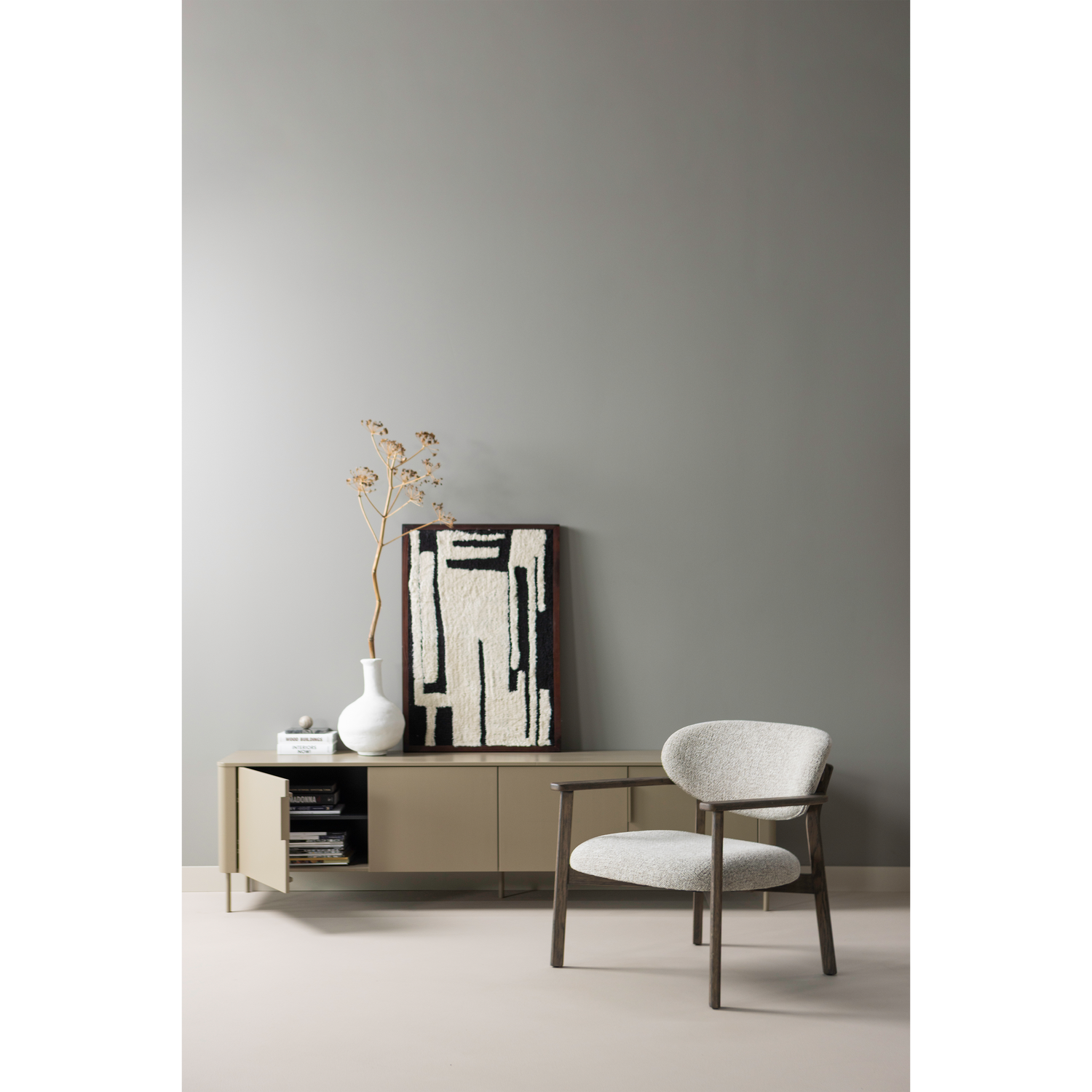 377594-MD-377577-Z-377626-D-01_SF_WP_Gunnar_tv_meubel_Anka_wanddeco_Udar_fauteuil.png?auto=webp&format=png&width=1500&height=1500