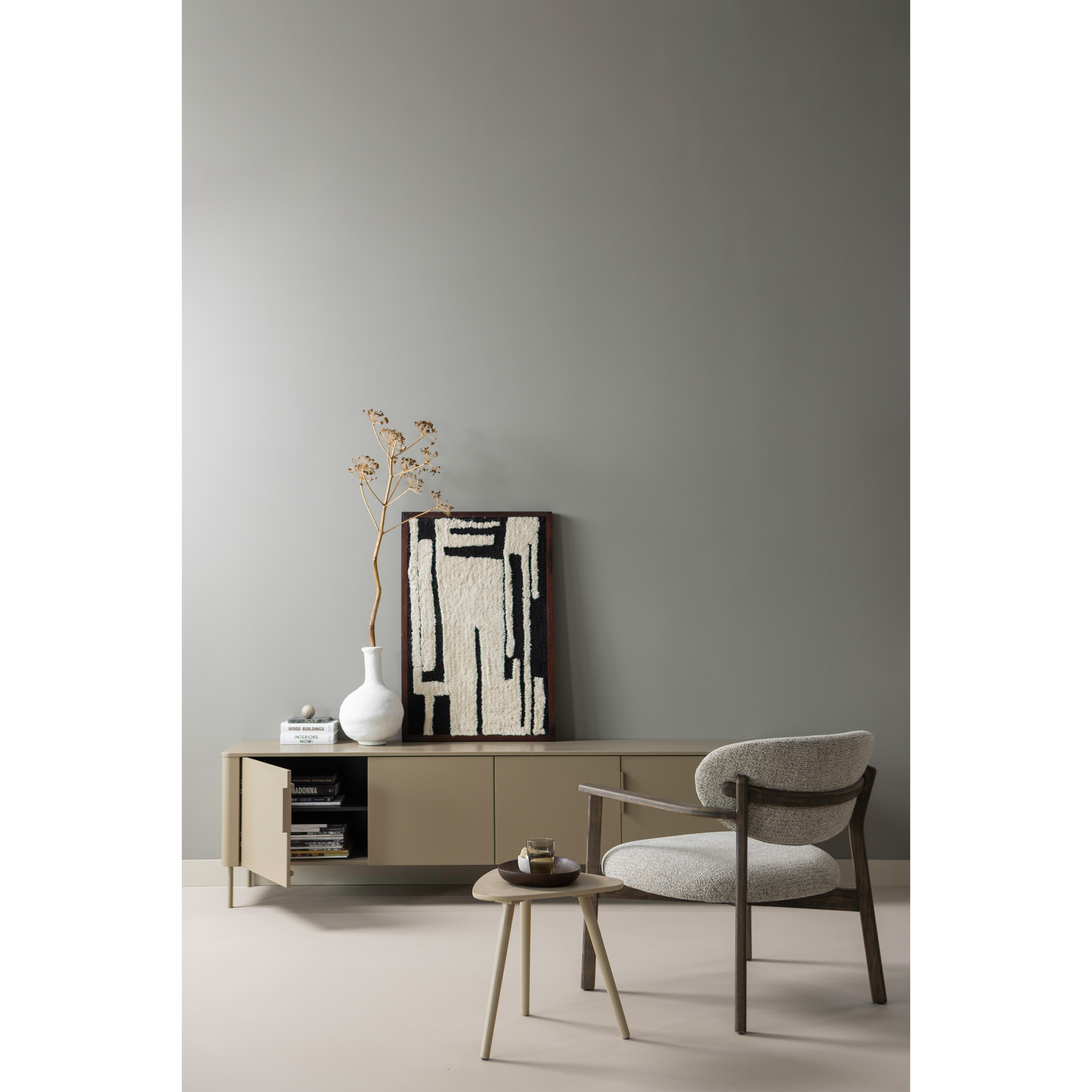 377594-MD-377577-Z-377626-D-02_SF_WP_Gunnar_tv_meubel_Anka_wanddeco_Udar_fauteuil.png?auto=webp&format=png&width=1500&height=1500