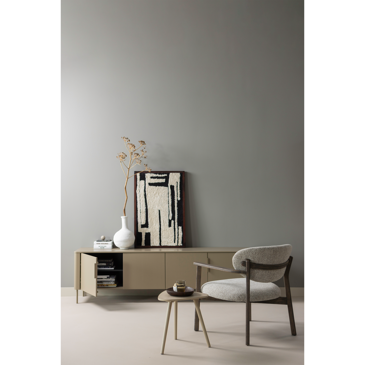 377594-MD-377577-Z-377626-D-02_SF_WP_Gunnar_tv_meubel_Anka_wanddeco_Udar_fauteuil.png?auto=webp&format=png&width=1500&height=1500
