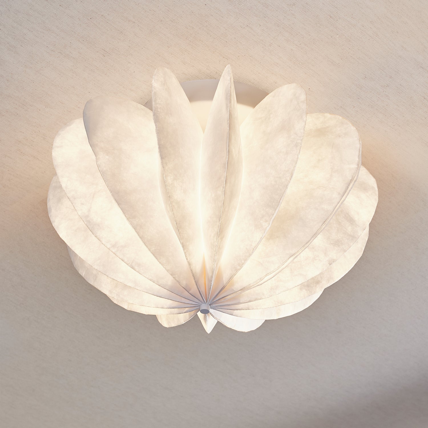 375068-W-01_SF_WE_Dalia_plafondlamp_papier_wit_VIERKANT.jpg?auto=webp&format=png&width=1500&height=1500