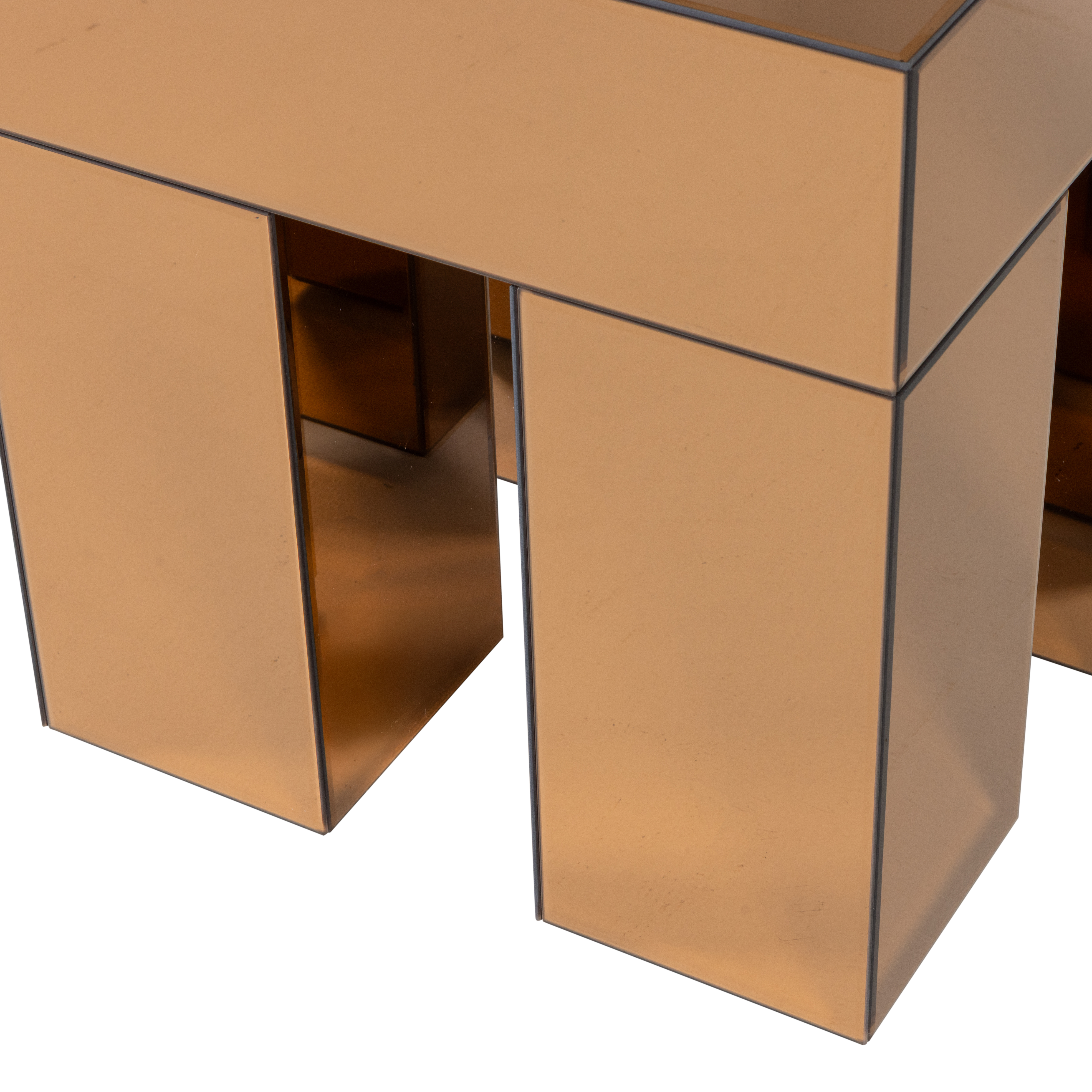 377776-B_02_VS_WP_Mirrox_bijzettafel_hout_spiegelglas_bruin__fsc__C2.png?auto=webp&format=png&width=1500&height=1500