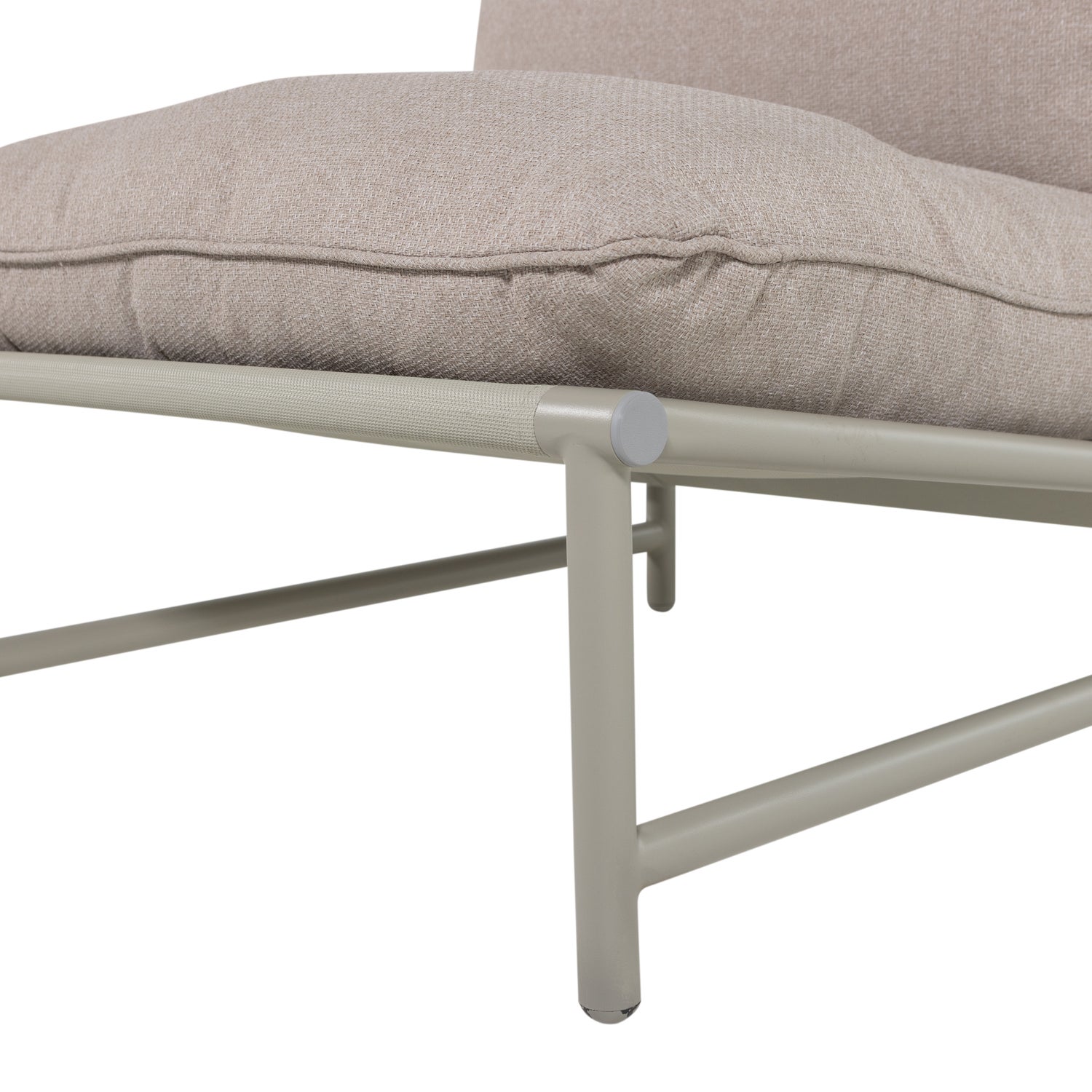 377709-Z_02_VS_WO_Elvo_tuin_loungestoel_aluminium_zand_C2.png?auto=webp&format=png&width=1500&height=1500