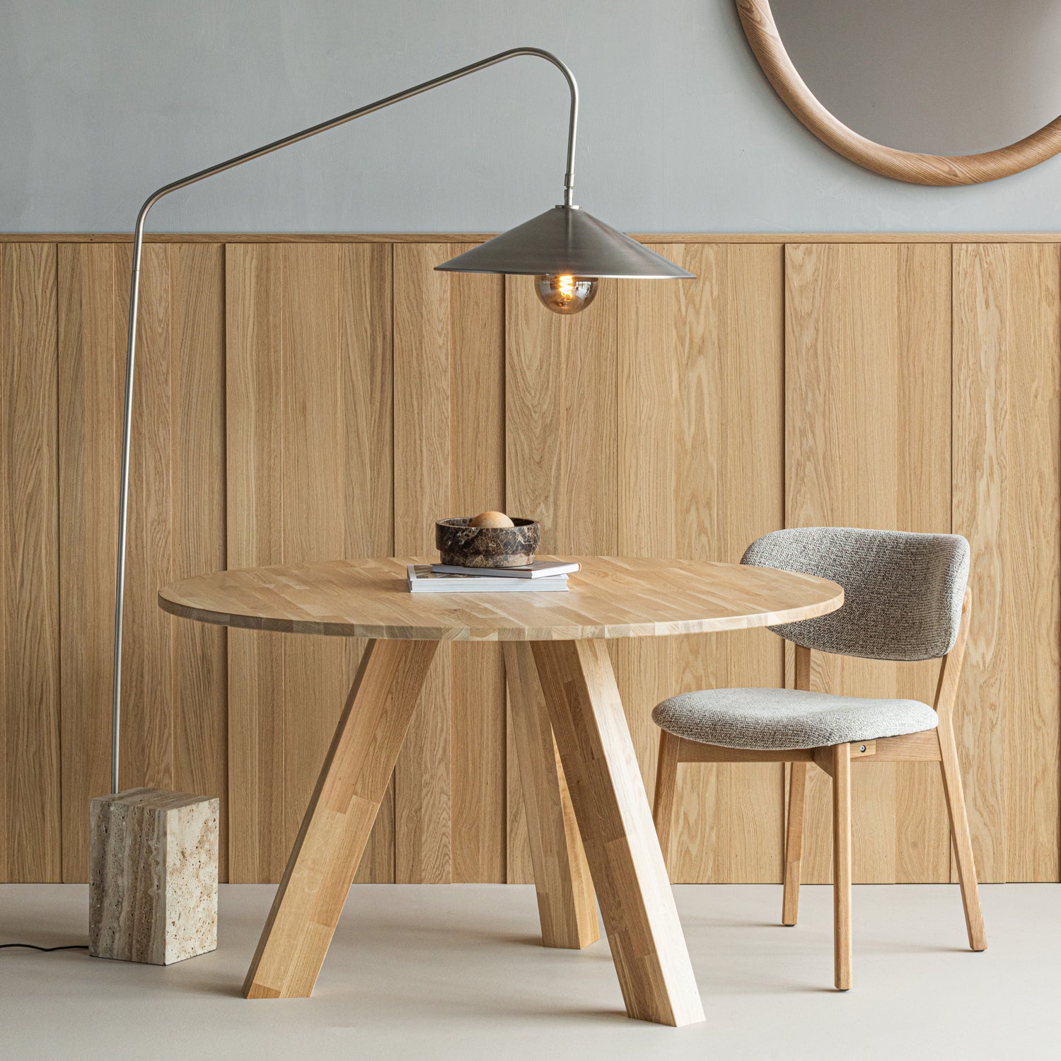 377936-C__375419-EB__377489-N_01_SF_Korn_vloerlamp_chrome_Rhonda_naturel_Udar_naturel_vierkant.jpg?auto=webp&format=png&width=1500&height=1500