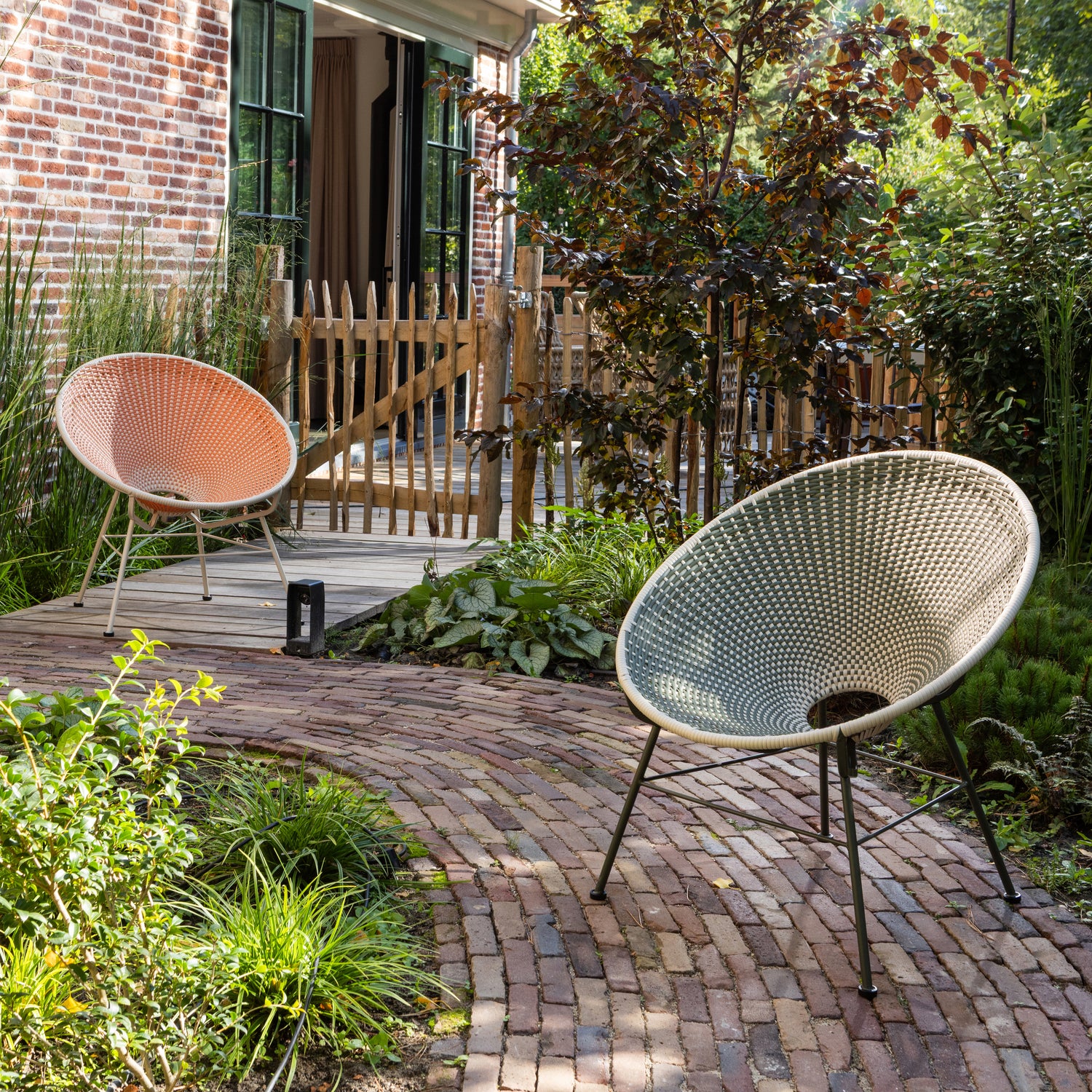 377705-G__377705-O_02_SF_WO_Kazoun_tuin_loungestoel_wicker_groen_oranje.jpg?auto=webp&format=png&width=1500&height=1500