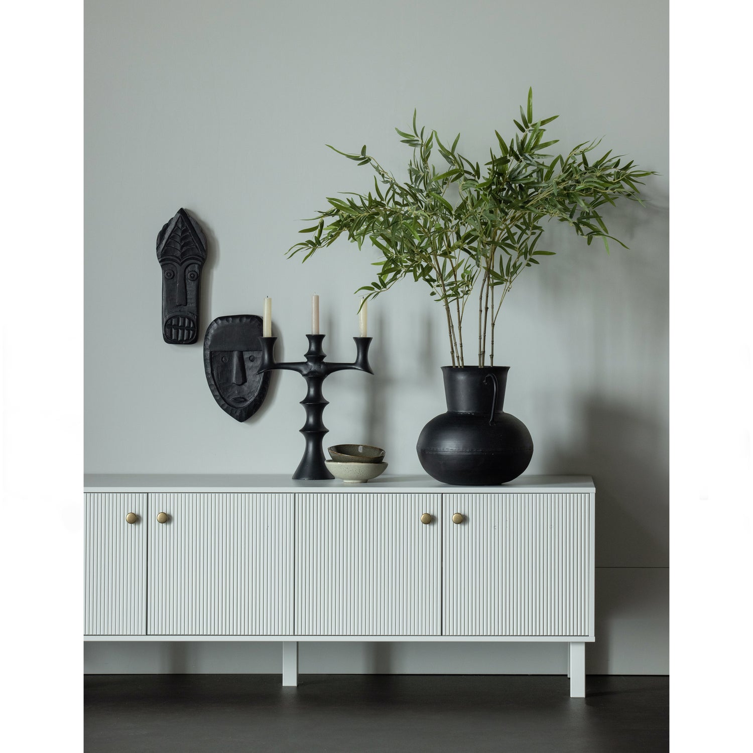 373424-W-373342-Z-377209-G-377058-Z-377059-Z-02_SF_FA_Madu_tv_meubel_wolkengrijs_Roman_Bambusa_kunstplant_groen_Xara.jpg?auto=webp&format=png&width=1500&height=1500