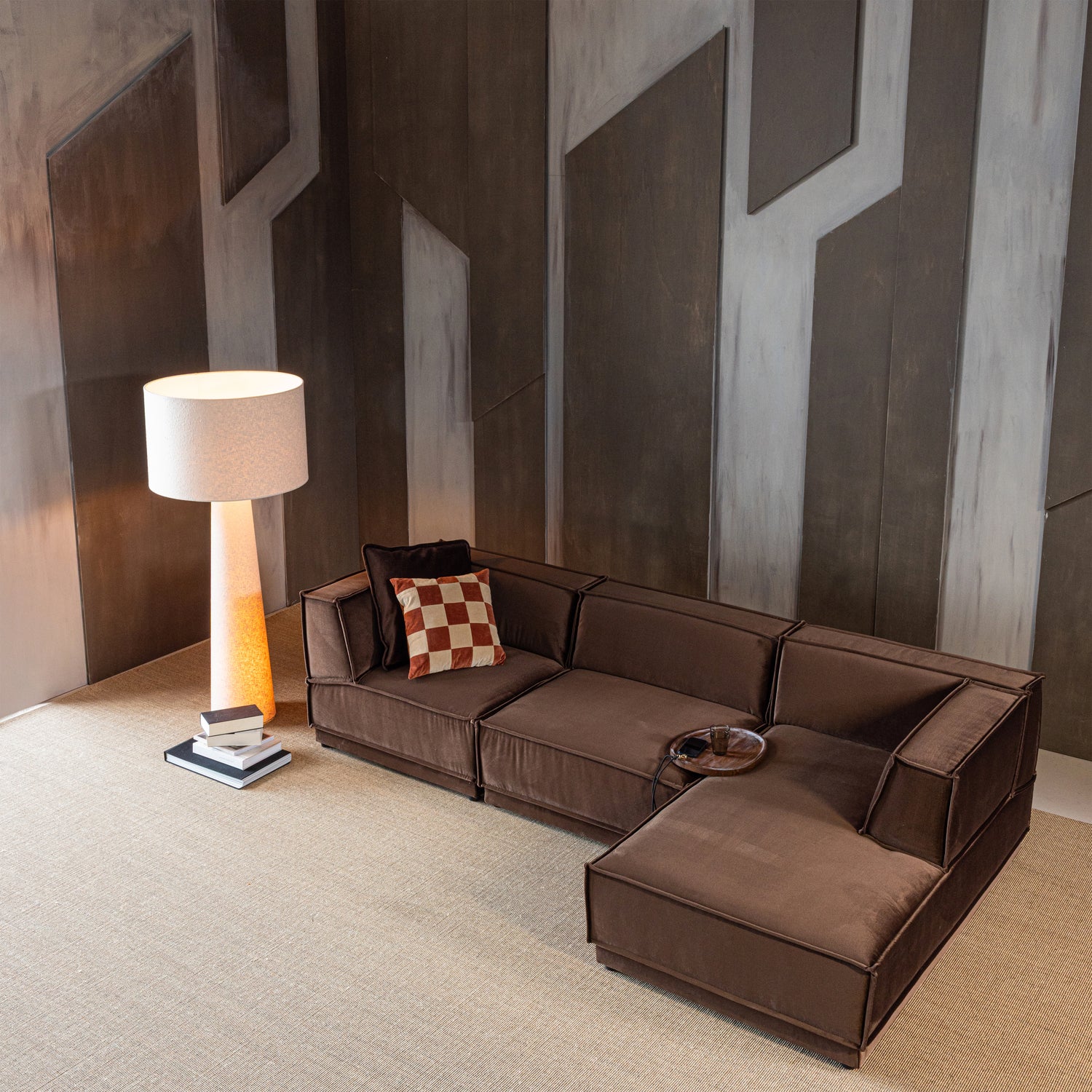 377861-VB_02_SF_WP_Manu_chaise_longue_bank_rechts_velvet_bruin_viekant.jpg?auto=webp&format=png&width=1500&height=1500