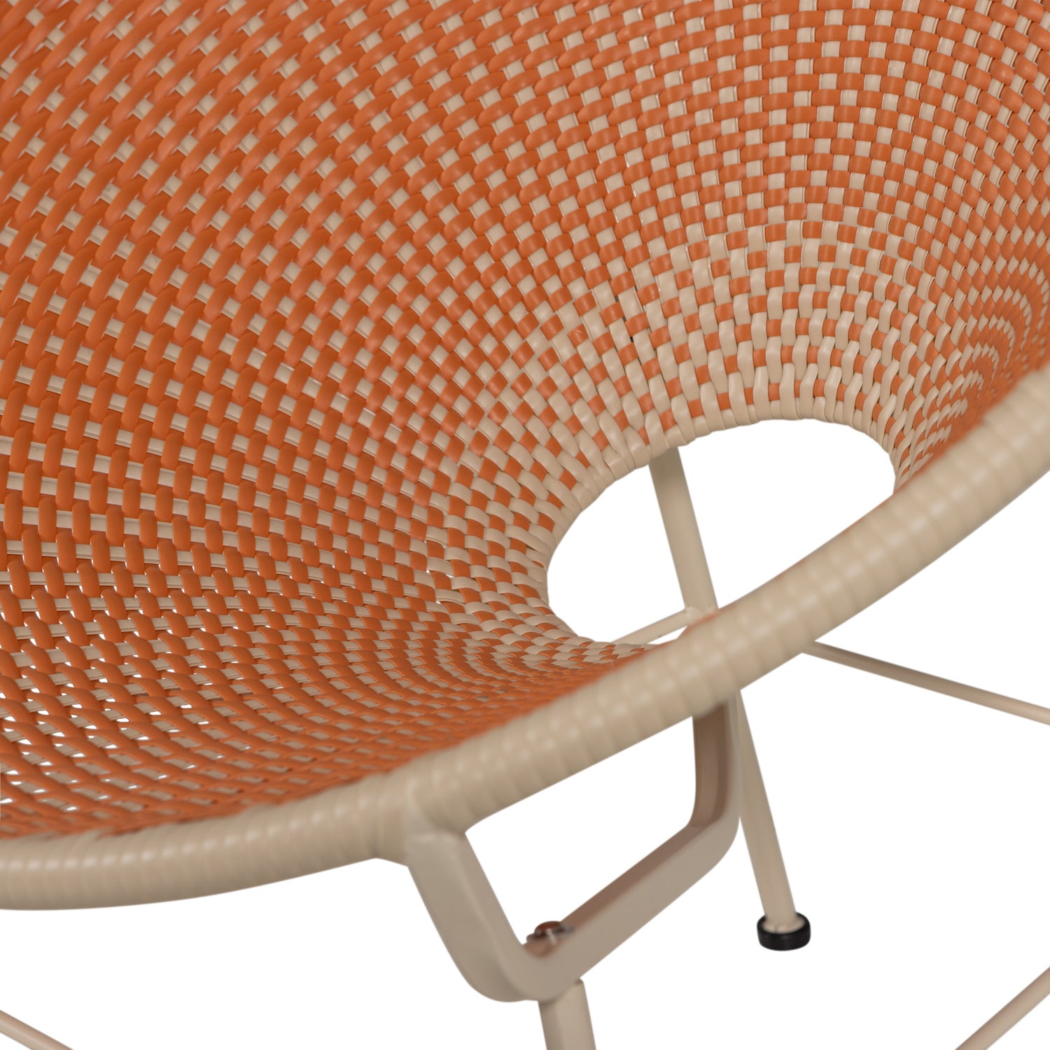377705-O_01_VS_WO_Kazoun_loungestoel_wicker_oranje_C1.png?auto=webp&format=png&width=1500&height=1500