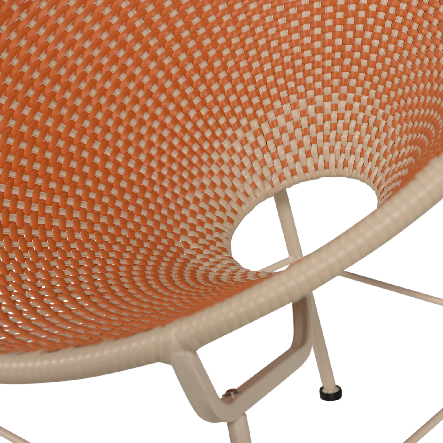 377705-O_01_VS_WO_Kazoun_loungestoel_wicker_oranje_C1.png?auto=webp&format=png&width=1500&height=1500