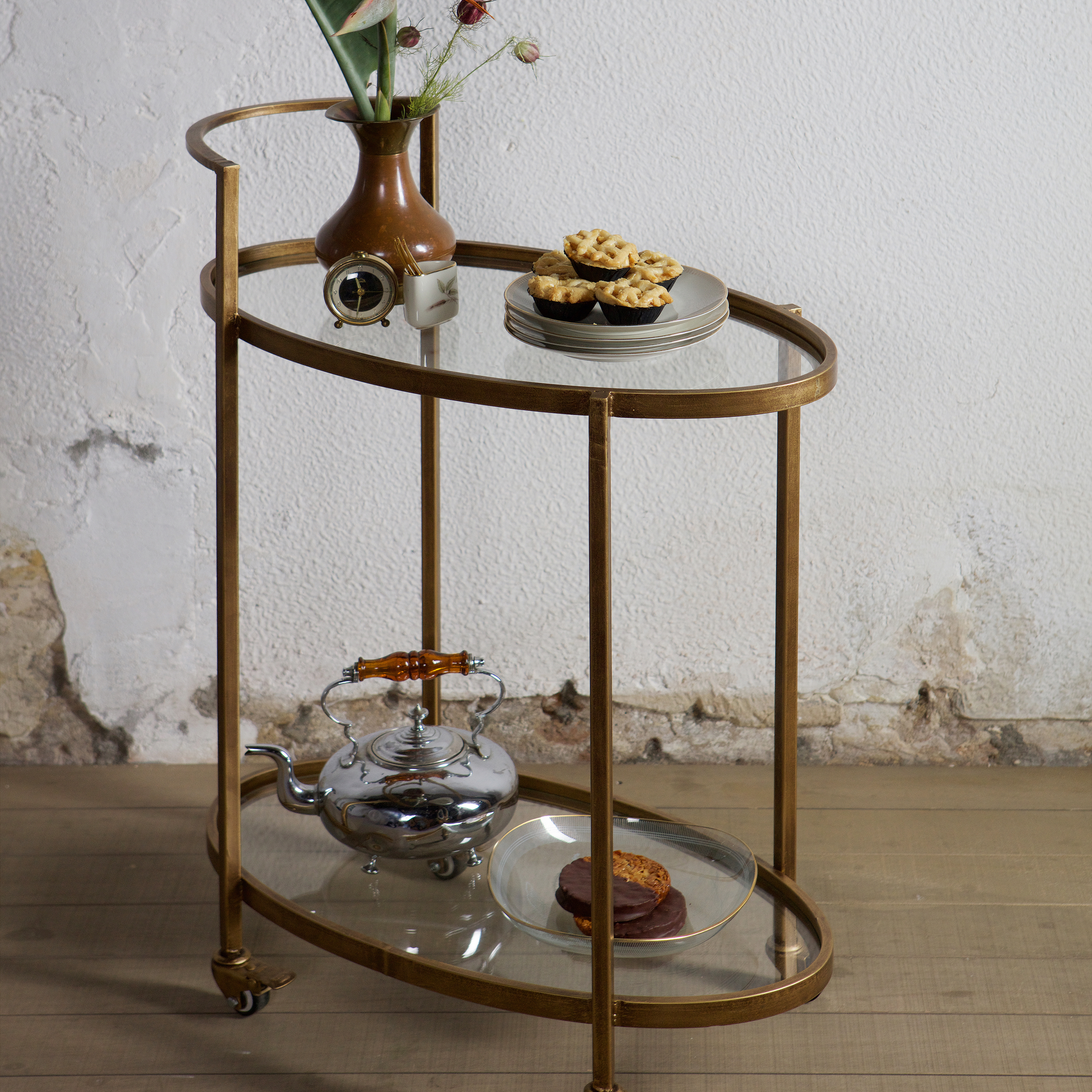 800691-B-01_SF_BP_Push_trolley_brass_VIERKANT.jpg?auto=webp&format=png&width=1500&height=1500