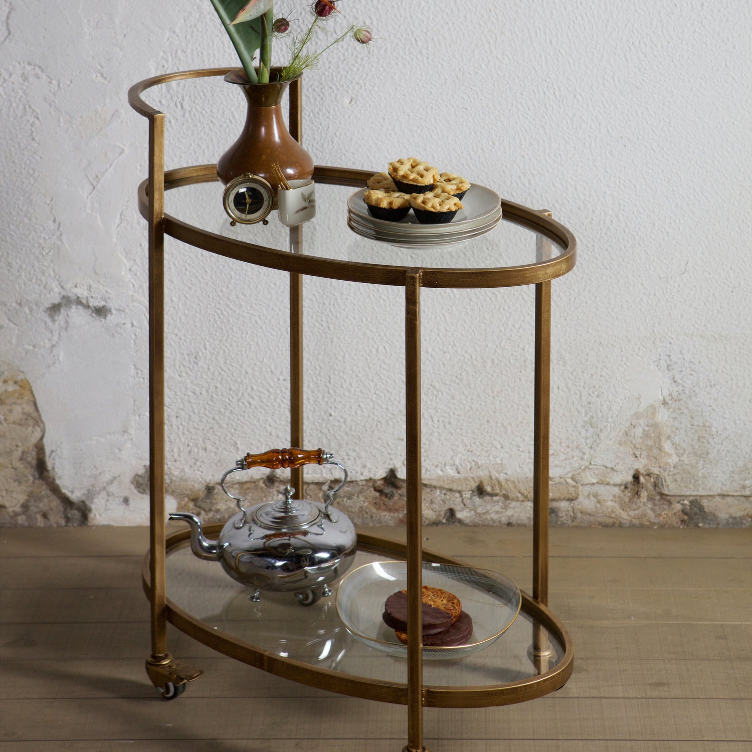 800691-B-01_SF_BP_Push_trolley_brass_VIERKANT.jpg?auto=webp&format=png&width=1500&height=1500