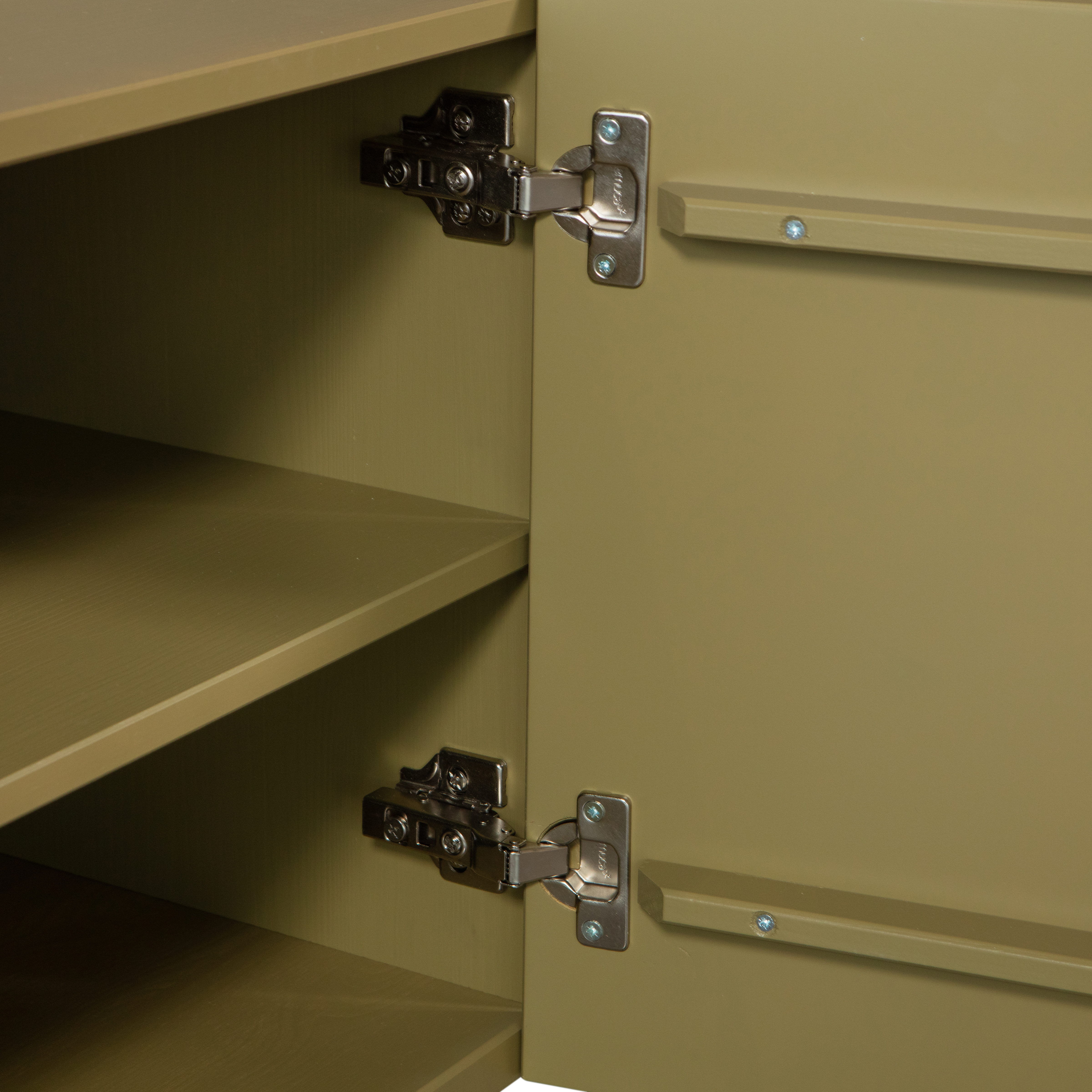 373994-M-02_VS_WE_Basu_tv_meubel_grenen_moss_detail.png?auto=webp&format=png&width=1500&height=1500