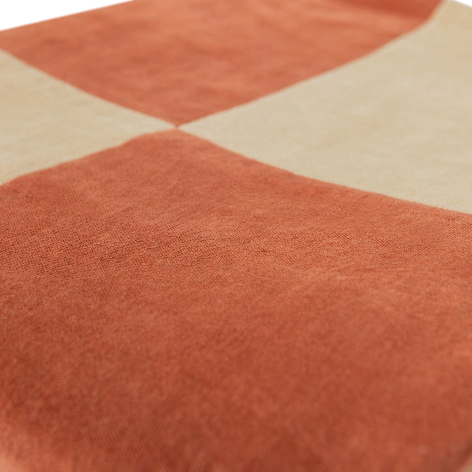 377783-R_01_VS_ES_Zena_plaid_130x170_cm_velvet_roestbruin_beige_C1.png?auto=webp&format=png&width=1500&height=1500