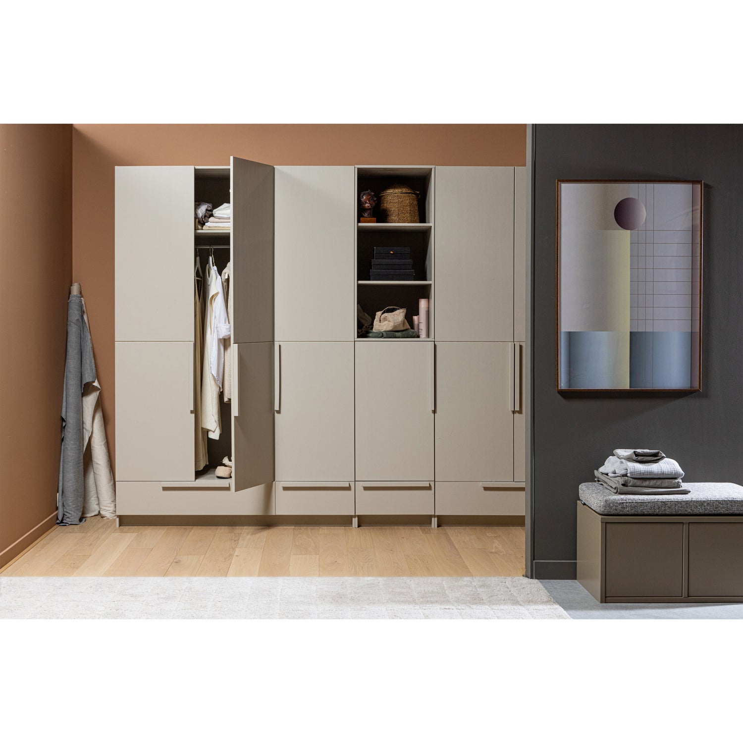 379552-D-379552-D-379551-D-377437-M-01_SF_BL_Pure_3__drs_hang_legkast_2_drs_1_drs_Turner_opbergbank.jpg?auto=webp&format=png&width=1500&height=1500